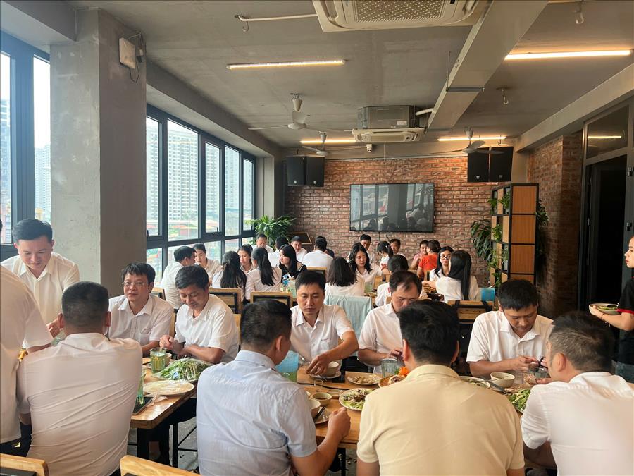 Bữa cơm Công đoàn – Gắn kết yêu thương