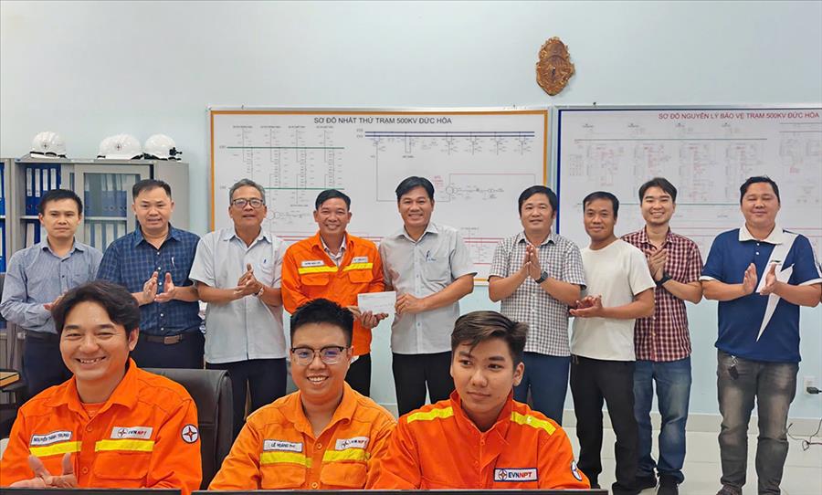 Đóng điện thành công máy biến áp 220kV - 250MVA tại Trạm biến áp 500kV Đức Hòa