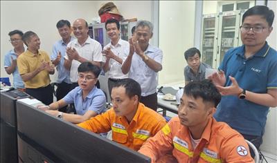 Đóng điện Dự án nâng công suất Trạm biến áp 220kV Yên Hưng: Tăng cường đảm bảo điện cho tỉnh Quảng Ninh