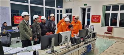 NPTPMB đóng điện hoàn thành dự án “Nâng công suất trạm biến áp 220kV Đông Hà từ 2x125MVA lên (125+250)MVA”