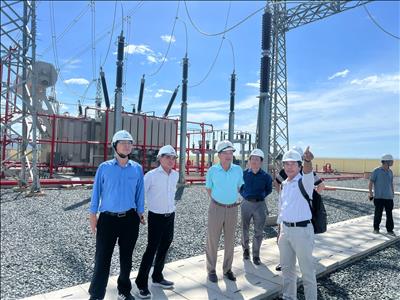Giám đốc NPTPMB kiểm tra tiến độ thi công Dự án Trạm biến áp 220kV Vạn Ninh và đường dây đấu nối
